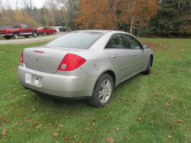 2005 PONTIAC G6 
